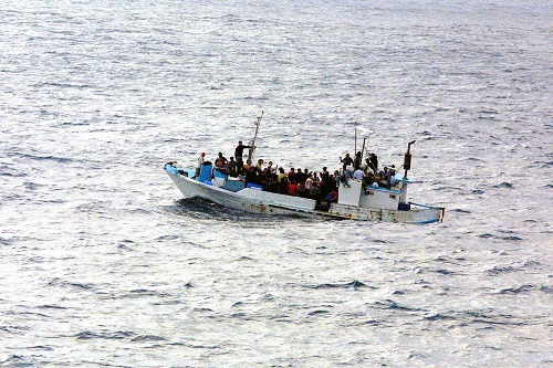 migrant smugglers abandon refugees
